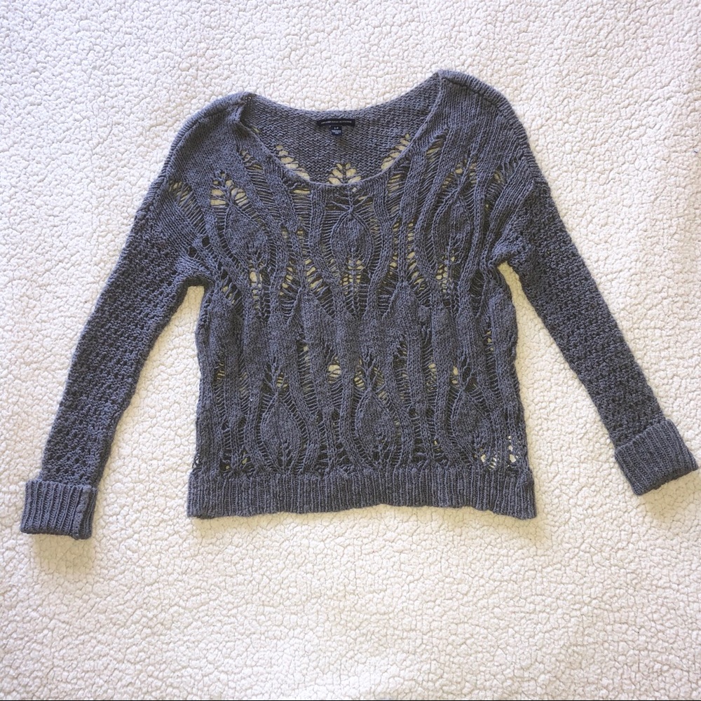 🌴American Eagle Sweater